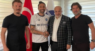 Castro şimşek oldu