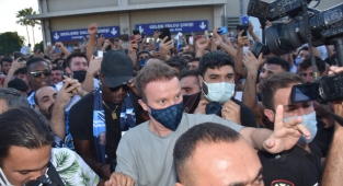 Balotelli izdihamı