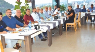 Fıstık üreticileri dertli