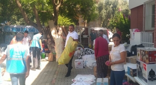 Orman yangınından zarar görenlere yardım