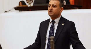 Toplumun her kesimi borçlu