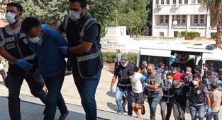 Uyuşturucu operasyonlarında 10 şüpheli tutuklandı