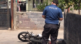 Adana'da bıçaklı kavgada 3 kişi yaralandı
