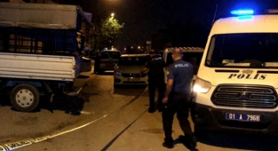 Silahlı kavgada iki kişi yaralandı