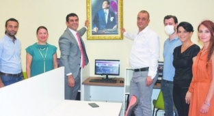 Avukatlar için çalışma odası ve kütüphane
