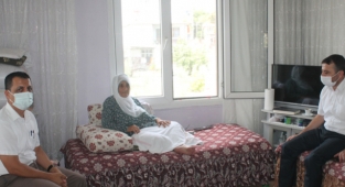 Cami yapılması için müftülüğe arsa bağışladı