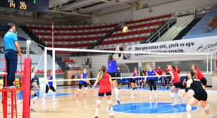 Çukurova’nın Sultanları’ndan güzel prova