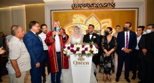 İbrahim Şirin, avukat yeğenini evlendirdi