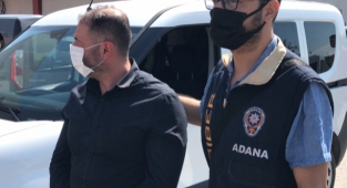 İnternet dolandırıcılığı yapan 4 kişi yakalandı