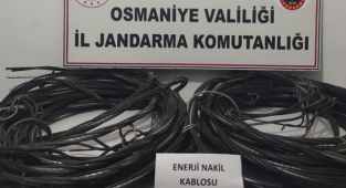 Kablo hırsızlığı yaptıkları iddia edilen 3 şüpheli gözaltına alındı