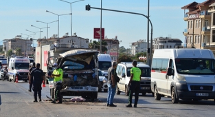 Kamyonla tır çarpıştı: 1 ölü