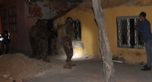 Operasyonunda 5 şüpheli gözaltına alındı