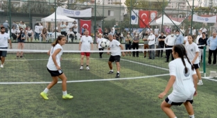 Seyhan’dan Ayak Tenisi Turnuvası