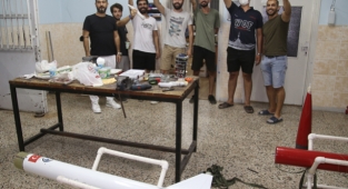 1.5 Adana Roket takımı elemanlarına 1,5 Adana kebap