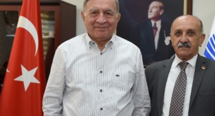 Başkan Akay’a ışıklandırma teşekkürü