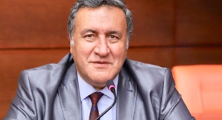 Bu işte bir gariplik var!