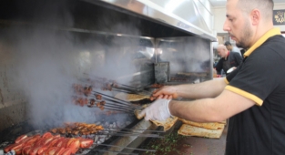 Kırıkhan ciğer kebabı, yoğun ilgi görüyor
