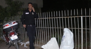 OĞUL BABAYI BIÇAKLADI!