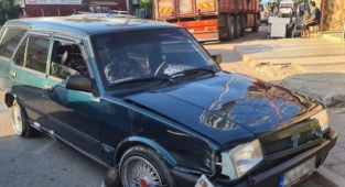 Otomobille kaza yapan 4 zanlıyı parmak izleri yakalattı