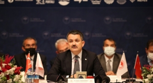 Pakdemirli: Çiftçimizi memnun ediyoruz