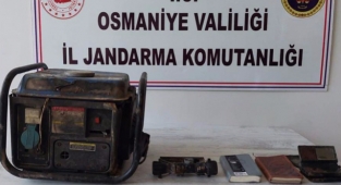 PKK'ya ait sığınakta yaşam malzemesi ele geçirildi