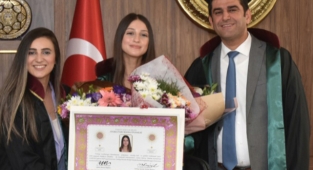 Stajını tamamlayan 7 avukat ruhsatlarını aldı
