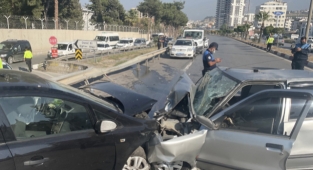 4 otomobilin karıştığı kazada 7 kişi yaralandı