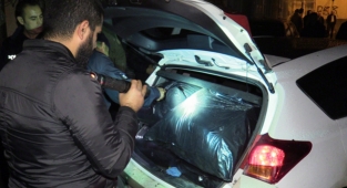 Adana'da iki aile arasında silahlı kavga: 3 yaralı