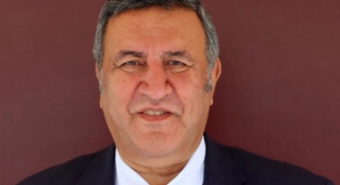 Eşit işe eşit ücret ve kadro verilmeli