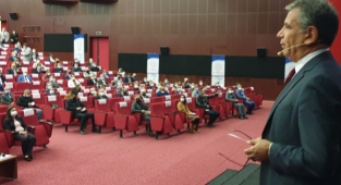 Koçak yöneticilerle buluştu