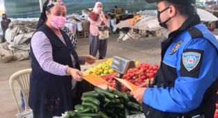 Polis, esnaf ve vatandaşı bilgilendirdi