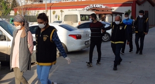 8 hırsızlık şüphelisinden 4'ü tutuklandı