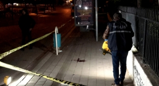 Adana’da bir kişi silahla yaralandı