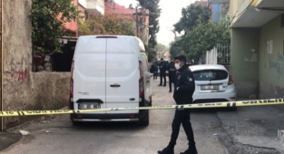 Karısını silahla yaralayan kişi intihar girişiminde bulundu