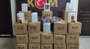 Mersin'de 1,5 ayda 5 bin 379 litre etil alkol ele geçirildi