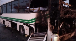ÖZEL HALK OTOBÜSÜNDE YANGIN ÇIKTI