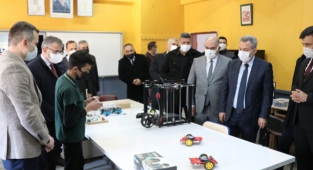 Süleyman Elban Pozantı'da incelemelerde bulundu