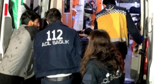 Tartıştığı şüpheli tarafından bıçaklanan kişi yaralandı