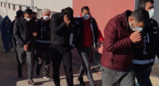 TEFECİLİK OPERASYONU: 5 TUTUKLAMA