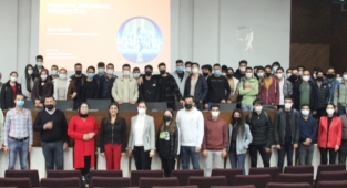 Üniversite öğrencilerine seminer