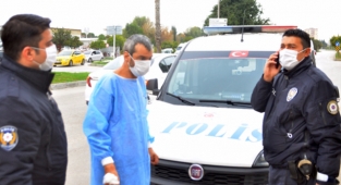 Yaralı genç polisten kaçamadı