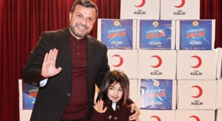 Yüreğir’de yetim çocukların yüzü güldü