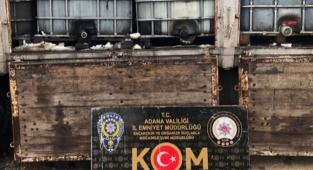 Adana'da 26 ton kaçak akaryakıt ele geçirildi