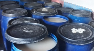 Adana'da 4 bin 150 litre sahte içki ele geçirildi