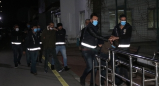 Adana'daki cinayetin iki şüphelisi tutuklandı