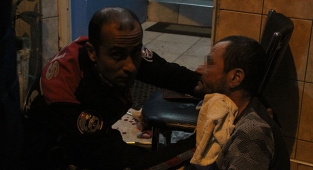 Pansiyonda çıkan kavgada 1 kişi bıçakla yaralandı