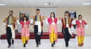 YÜREĞİR BELEDİYESİ HALK OYUNLARI KURSU BAŞLADI
