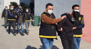 Cipten 30 bin lira çaldılar