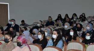 Genç öğretmen adayları için proje