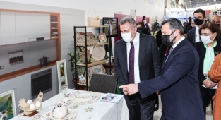 Yüreğir Belediyesi standı ilgi odağı oldu